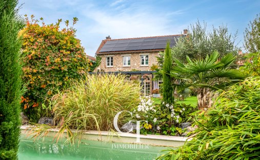 Villa in Feucherolles, Ile-de-France, France 1