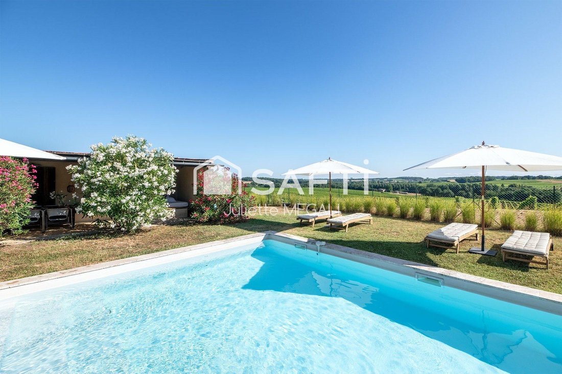 House in Gensac, Nouvelle-Aquitaine, France 2 - 15679967