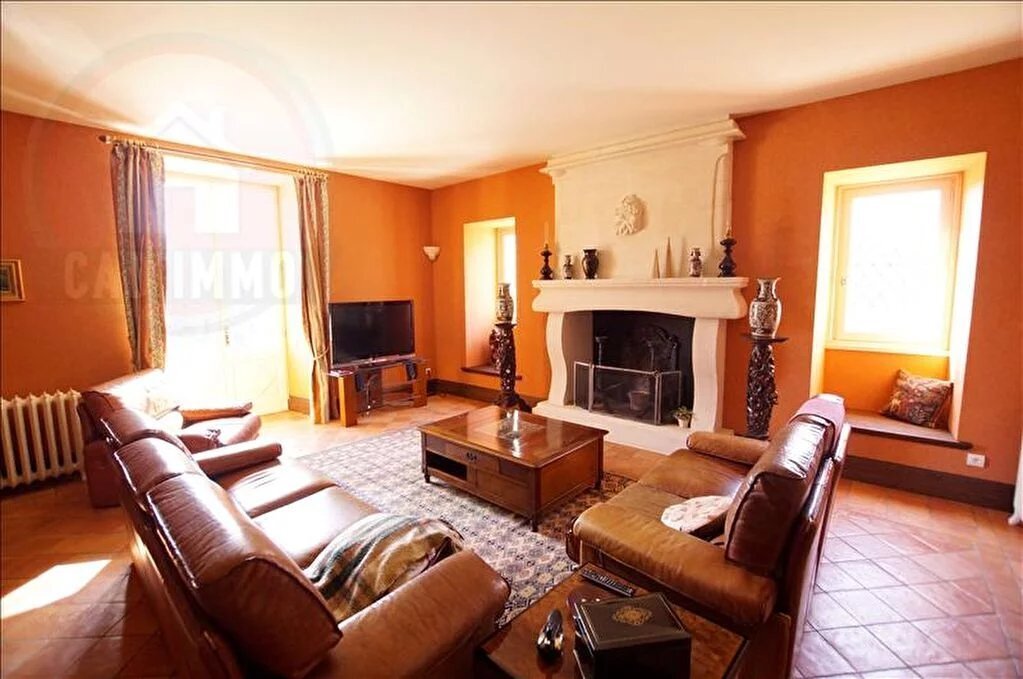 House in Liorac-sur-Louyre, Nouvelle-Aquitaine, France 5 - 16336289