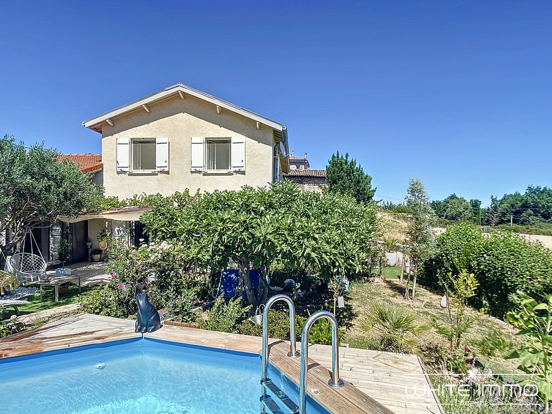 House in Zone Centrale, Chaponost, France 1 - 16461271