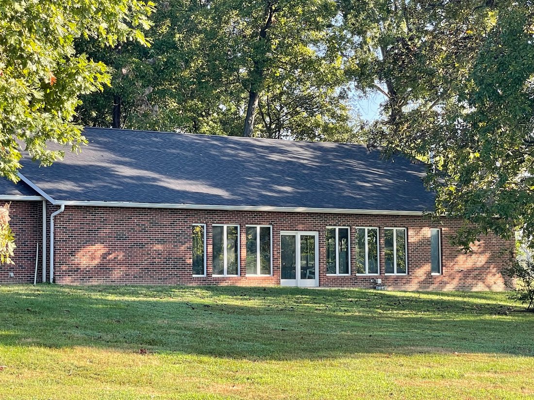 House in Murphysboro, Illinois, United States 3 - 16462373