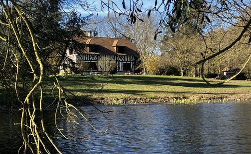 For Sale Dpt Eure (27) Near Pacy Sur Eure Moulin 353 M2 With Swimming Pool On Land Of 5542 M2 On The