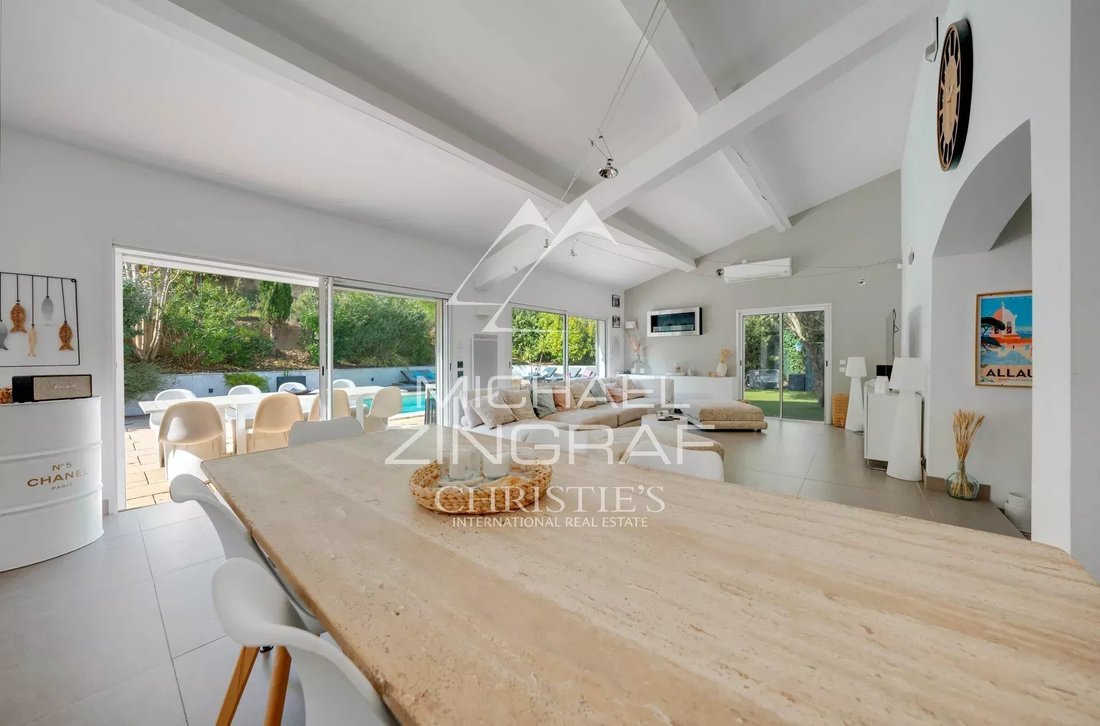Villa in Golf-Embus-Enco de Botte-Bellons, Allauch, France 5 - 16461507