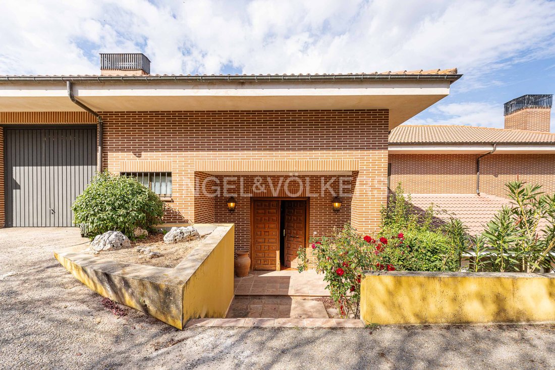 House in Soto del Real, Comunidad de Madrid, Spain 3 - 16463716