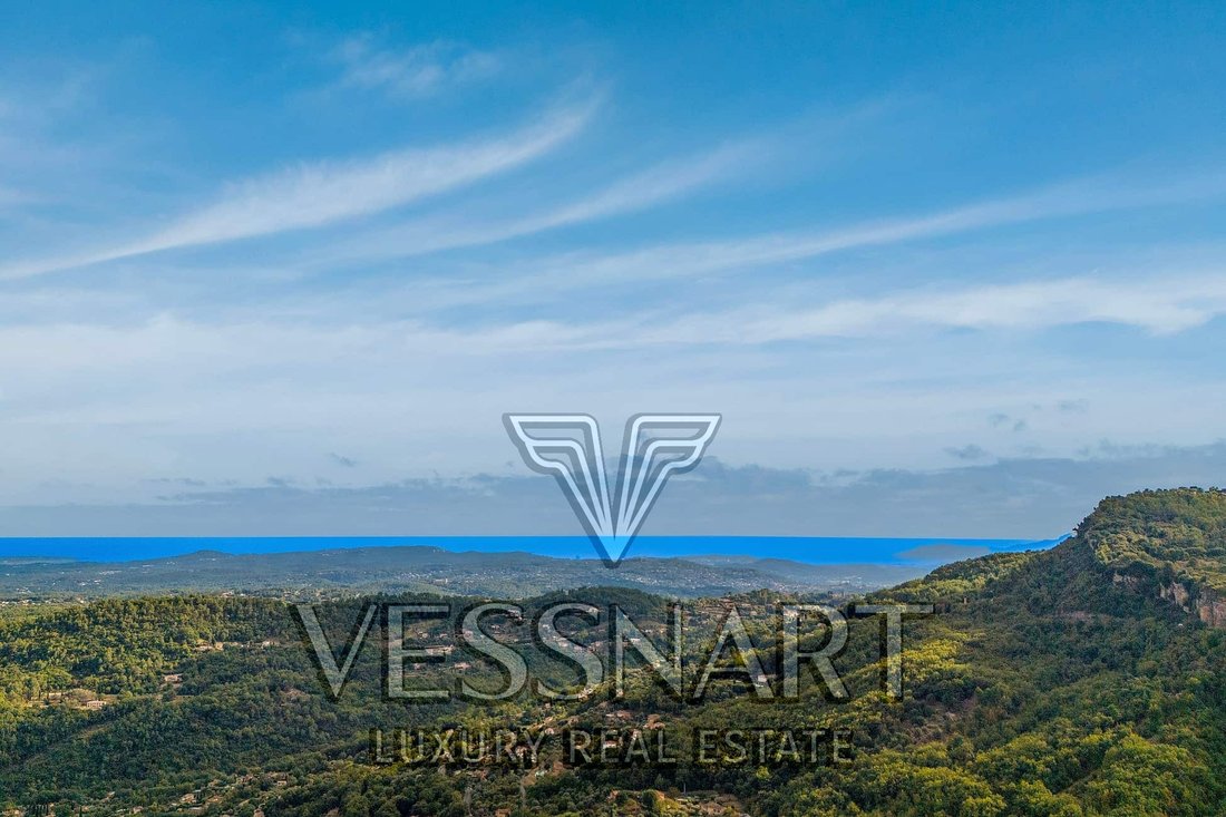 Villa in Le Bar-sur-Loup, Provence-Alpes-Côte d'Azur, France 2 - 14773761