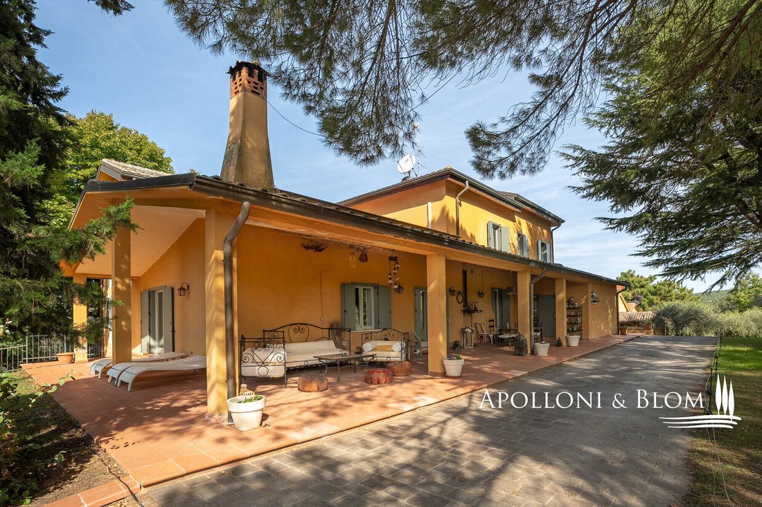Villa in Sinalunga, Tuscany, Italy 2 - 16461035