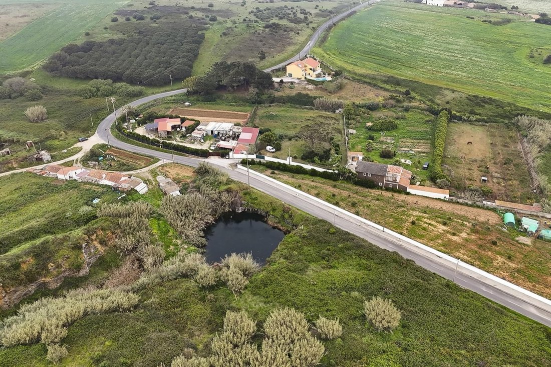 Land in Santo Isidoro, Lisbon, Portugal 3 - 16466066