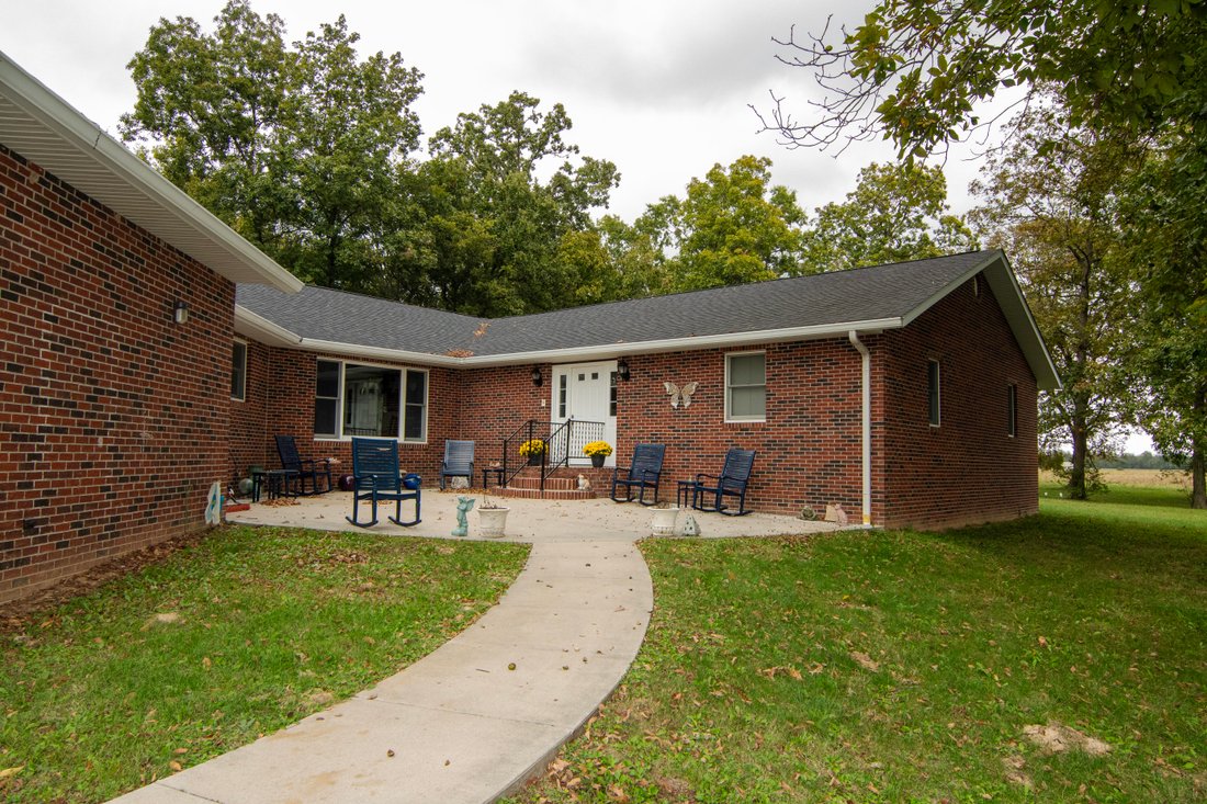 House in Murphysboro, Illinois, United States 2 - 16462373