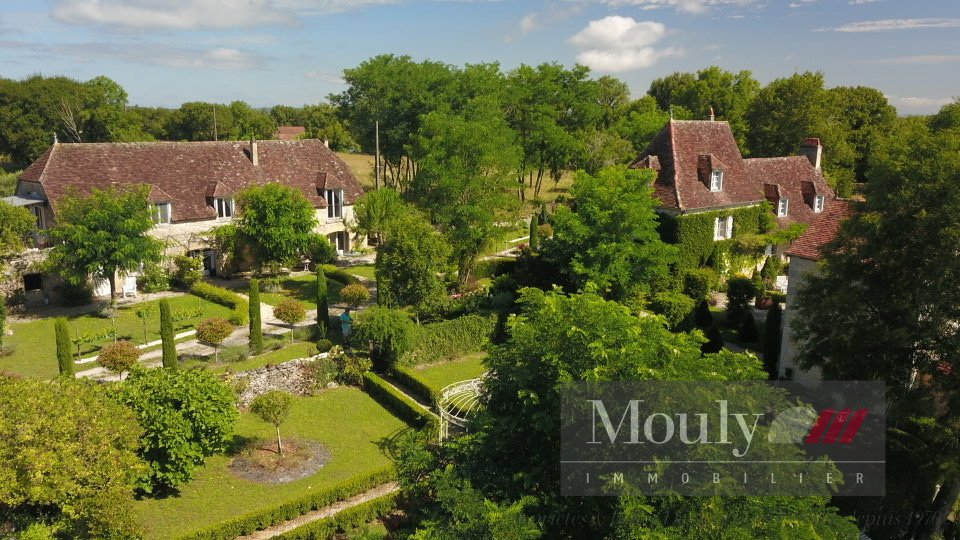 Estate in Martel, Occitania, France 2 - 16461701