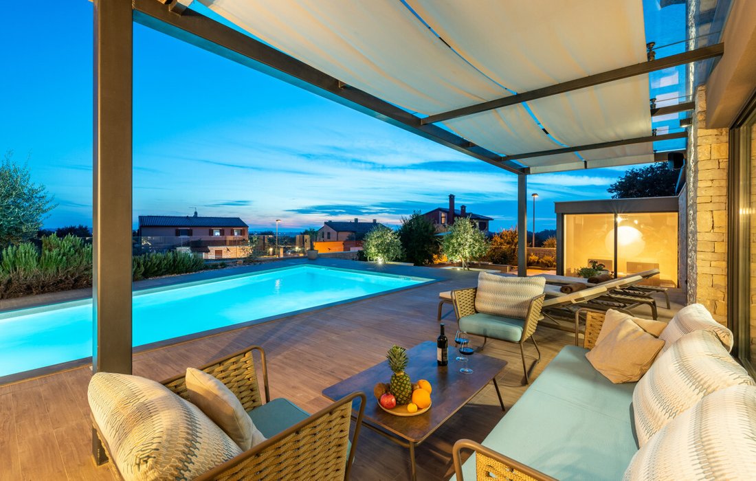 Villa in Italy 4 - 16463904