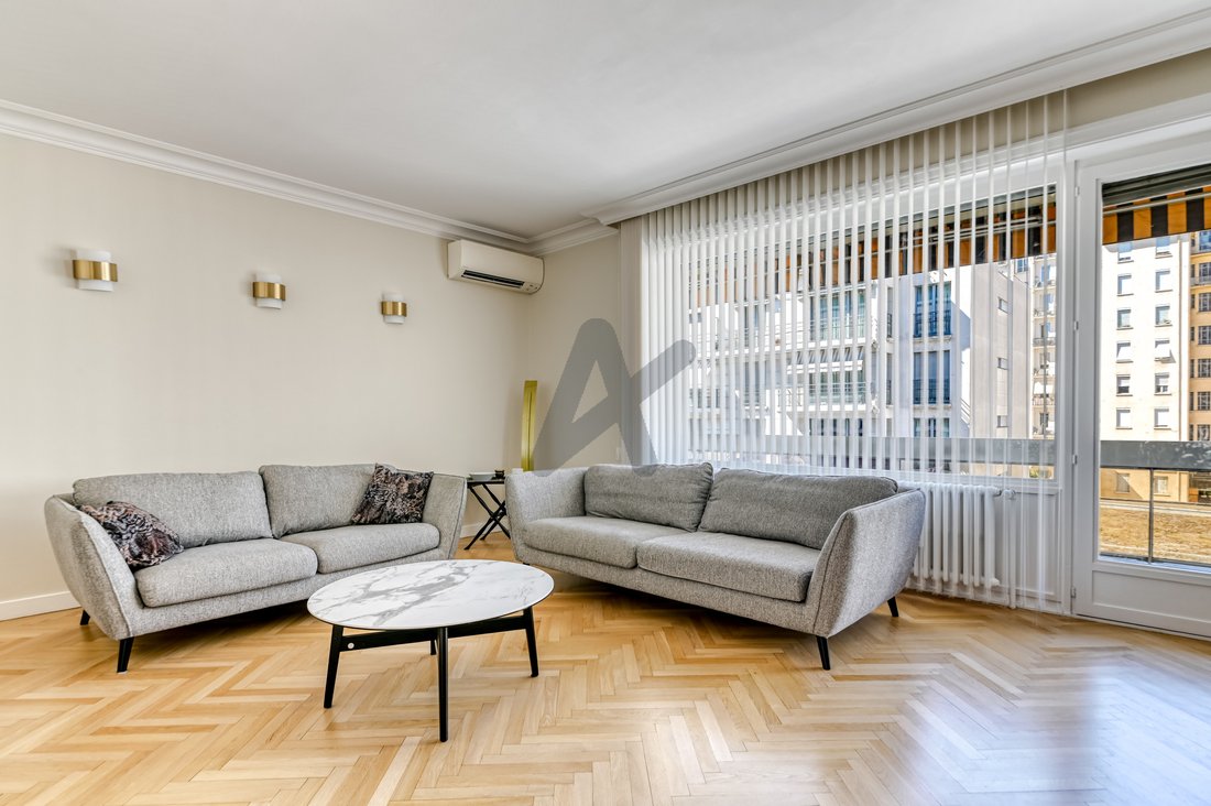 Apartment in Tête d'Or-Foch-Vitton, Lyon 6e Arrondissement, Lyon 1 - 16463057