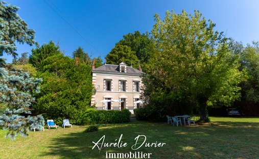 Estate in Montrichard, Montrichard Val de Cher, France 1