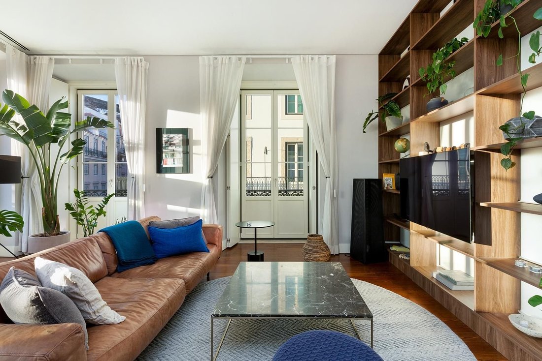 Apartment in Misericordia, Lisbon, Portugal 2 - 16465858