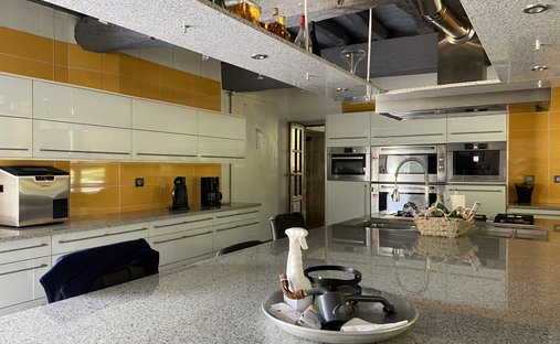 The Aristocratic Chateau Of Beechwood