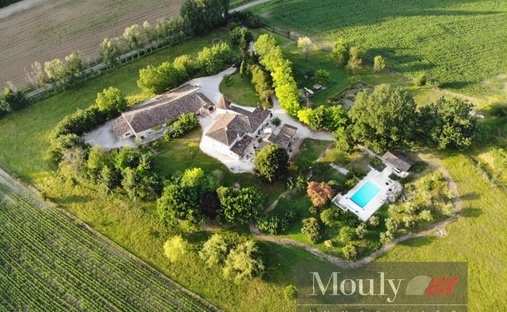 Domaine à Castelnau-Montratier, Occitanie, France 1