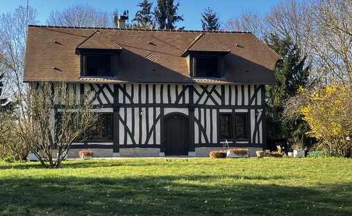 For Sale Dpt Eure (27) Near Pacy Sur Eure Moulin 353 M2 With Swimming Pool On Land Of 5542 M2 On The