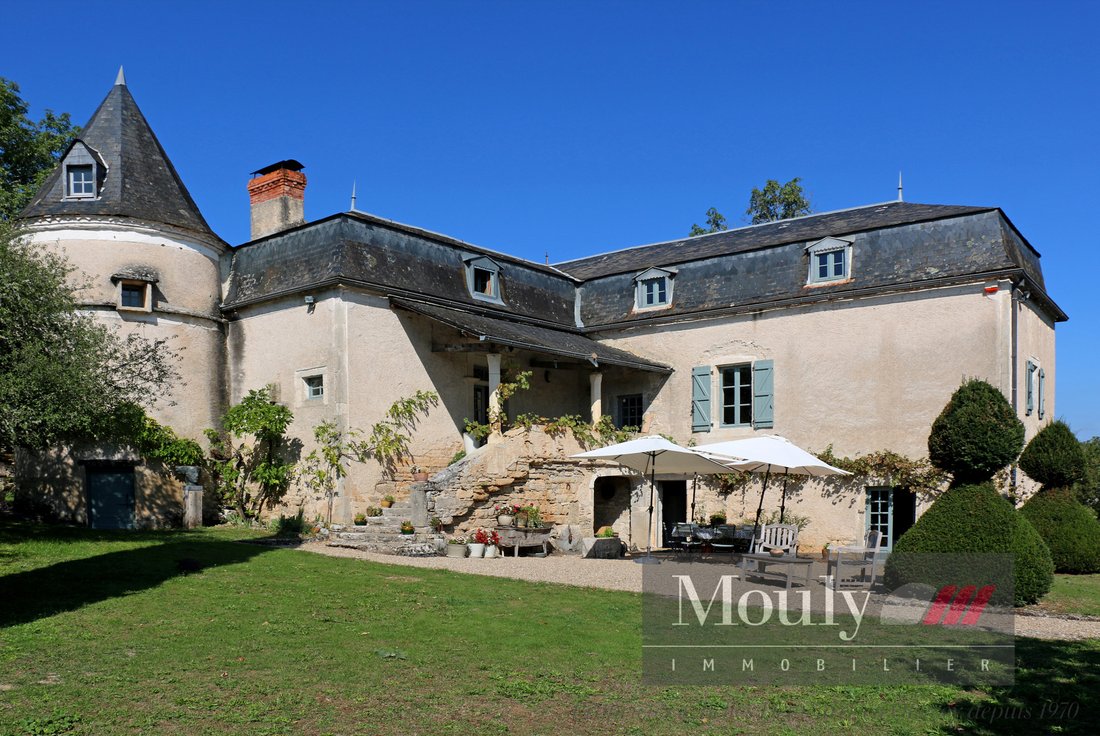 Estate in Concots, Occitania, France 4 - 16461200