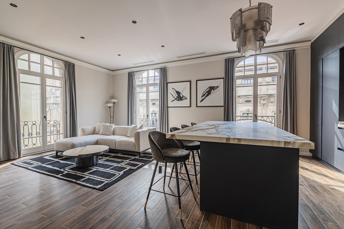 Apartment in Ciutat Vella, Barcelona, Spain 1 - 16464602