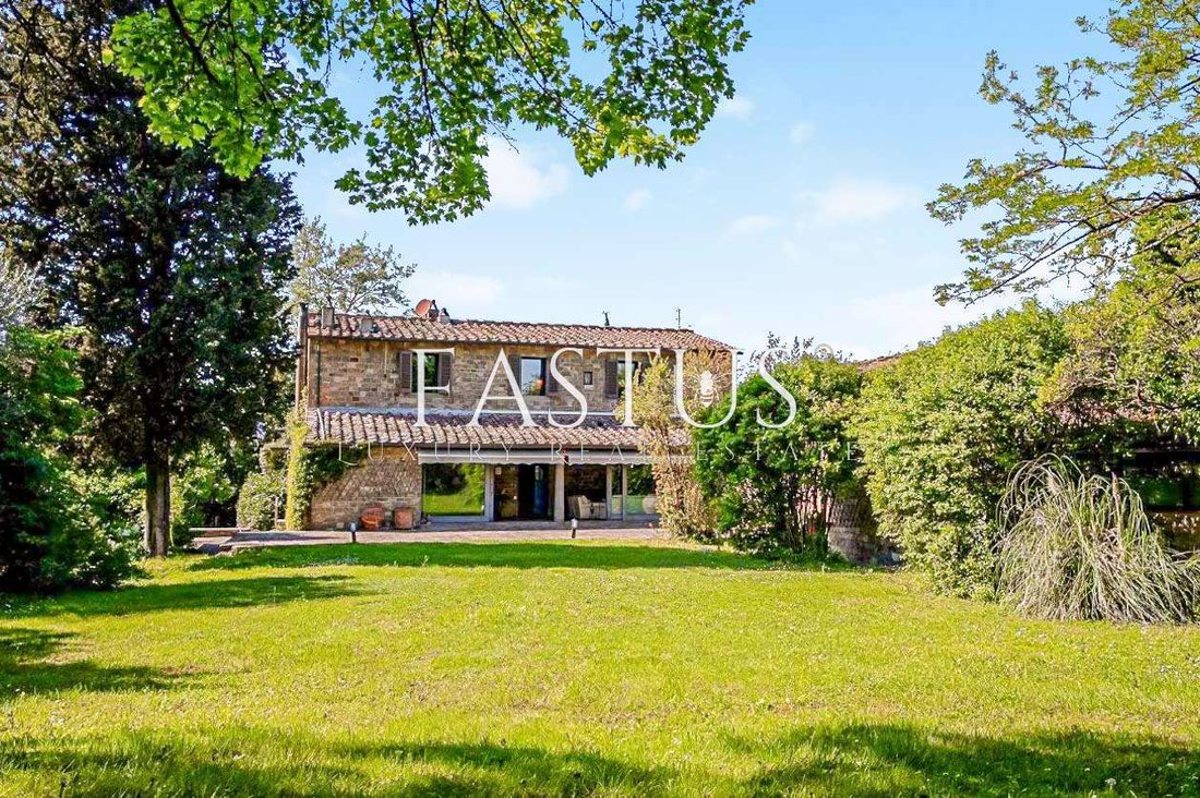 Villa in Center, Florence, Tuscany 1 - 16462986
