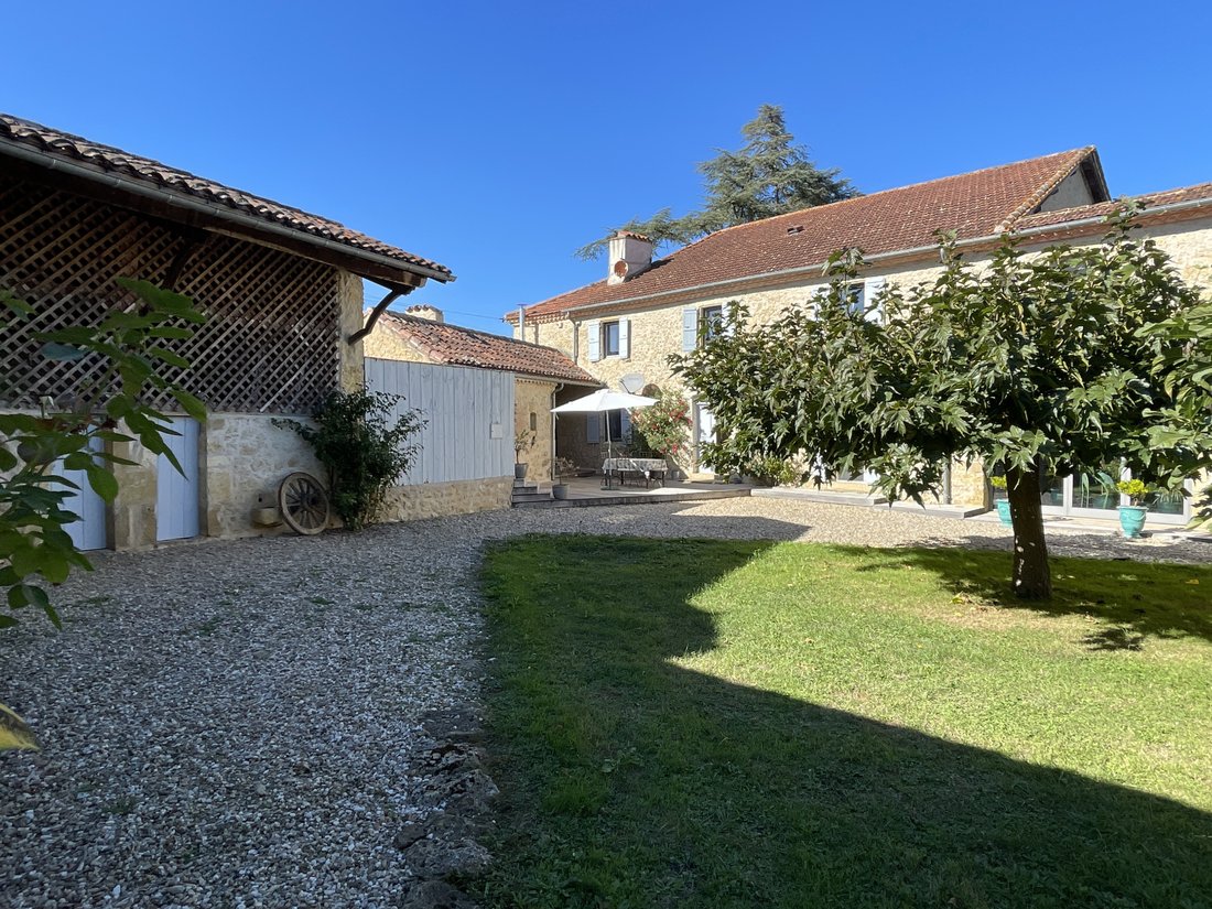 House in Vic-Fezensac, Occitania, France 1 - 16461606