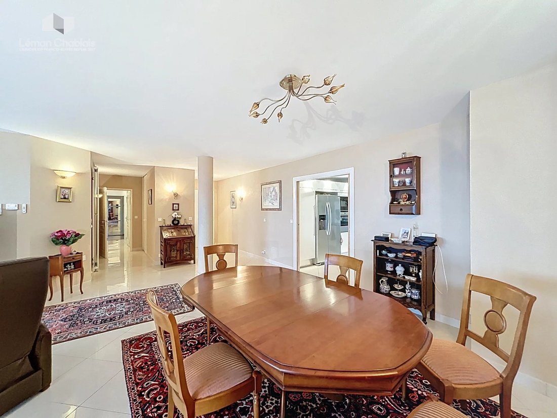 Apartment in Evian-les-Bains, Auvergne-Rhône-Alpes, France 3 - 16463449