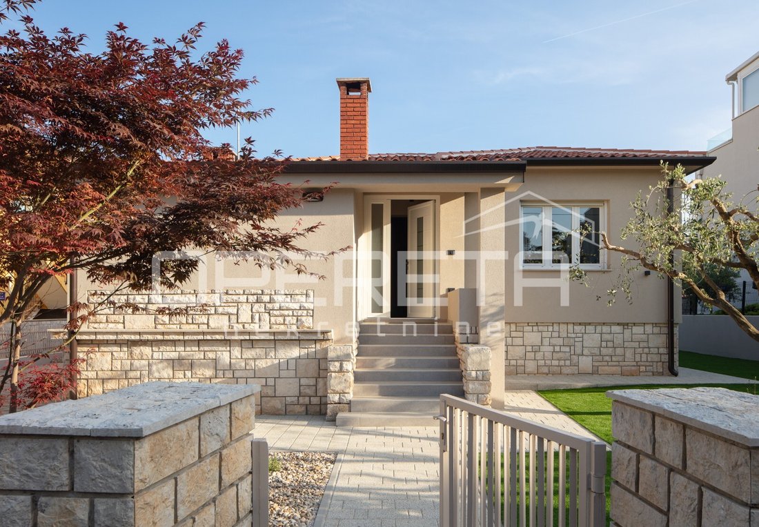 House in Umag, Istria County, Croatia 2 - 16463223