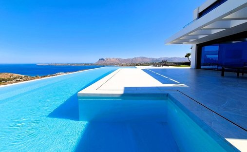 Villa in Crete, Greece 1