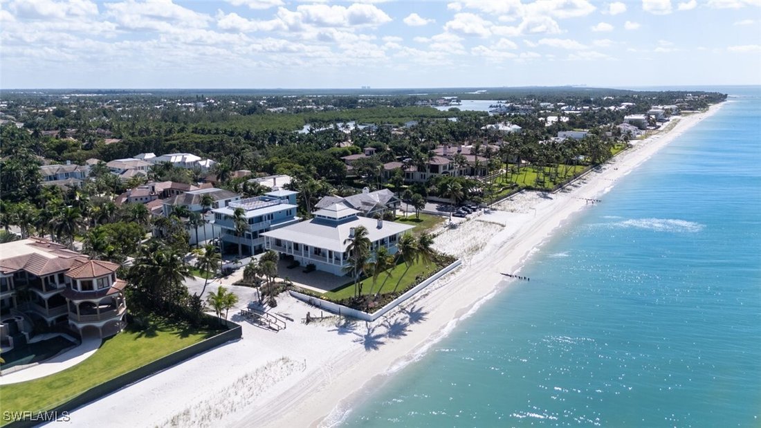 House in Naples, Florida, United States 1 - 16233943