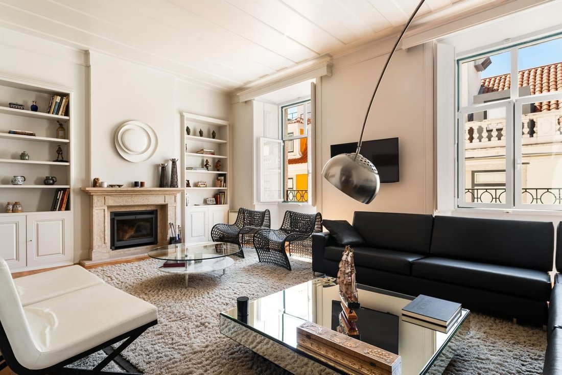Apartment in Misericordia, Lisbon, Portugal 5 - 16466177