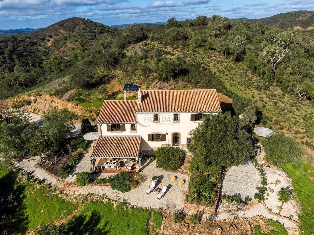 Villa in Loule (Sao Clemente), Algarve, Portugal 1 - 16462445