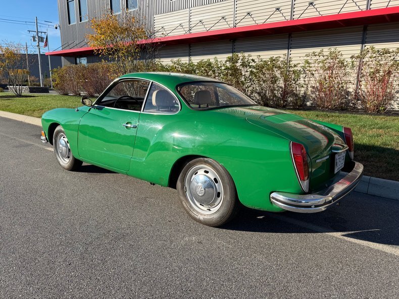 Coupe in Scarborough, United States 3 - 16464617