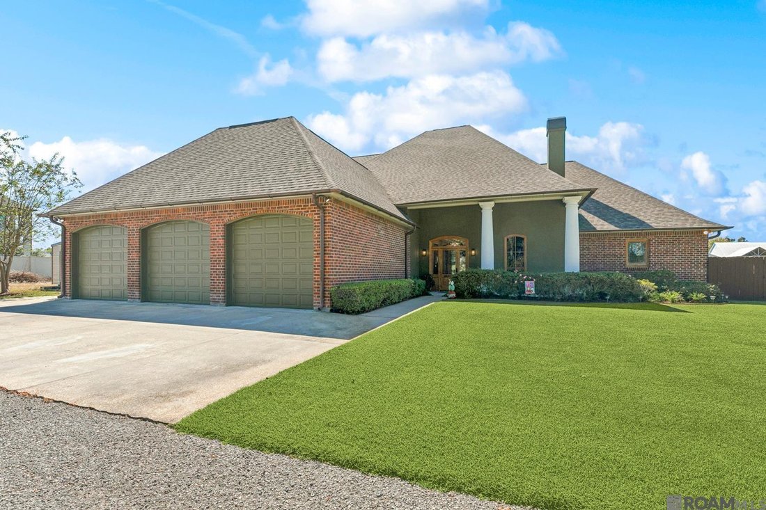 House in Maurepas, Louisiana, United States 2 - 16464051