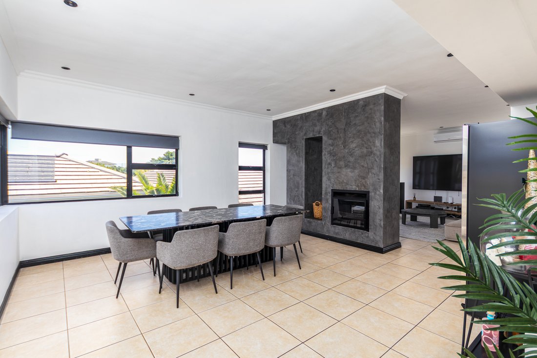 House in Cape Town, Western Cape, South Africa 4 - 16464162