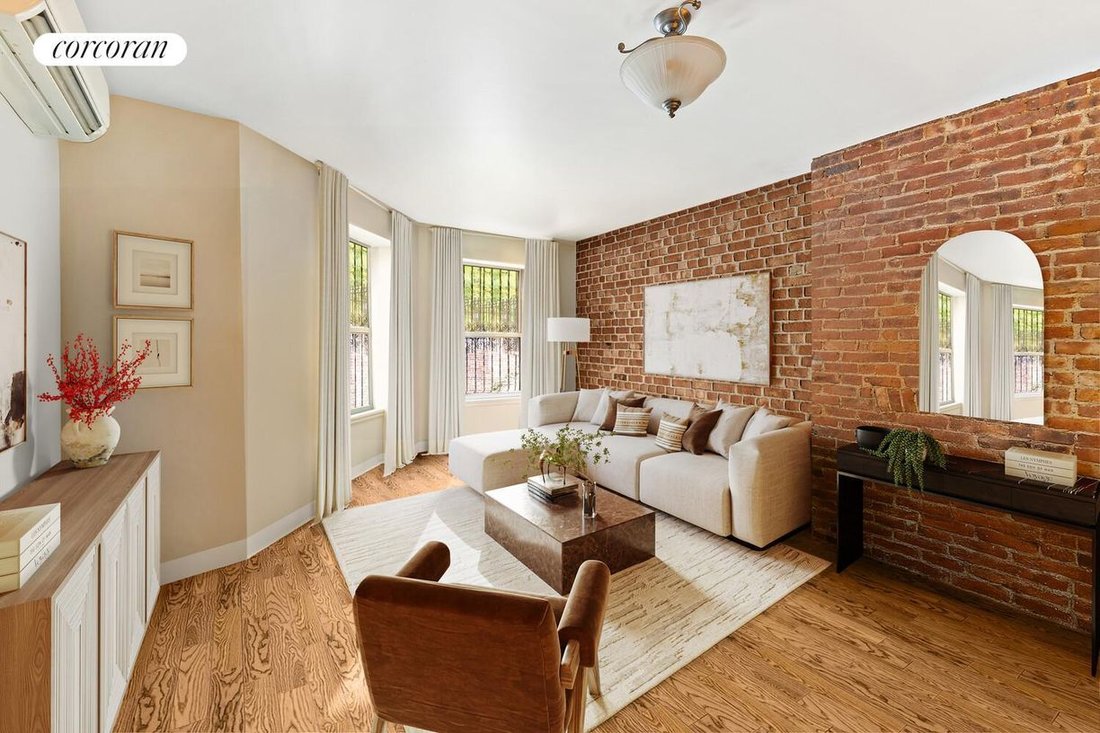 House in New York, New York, United States 1 - 16462638