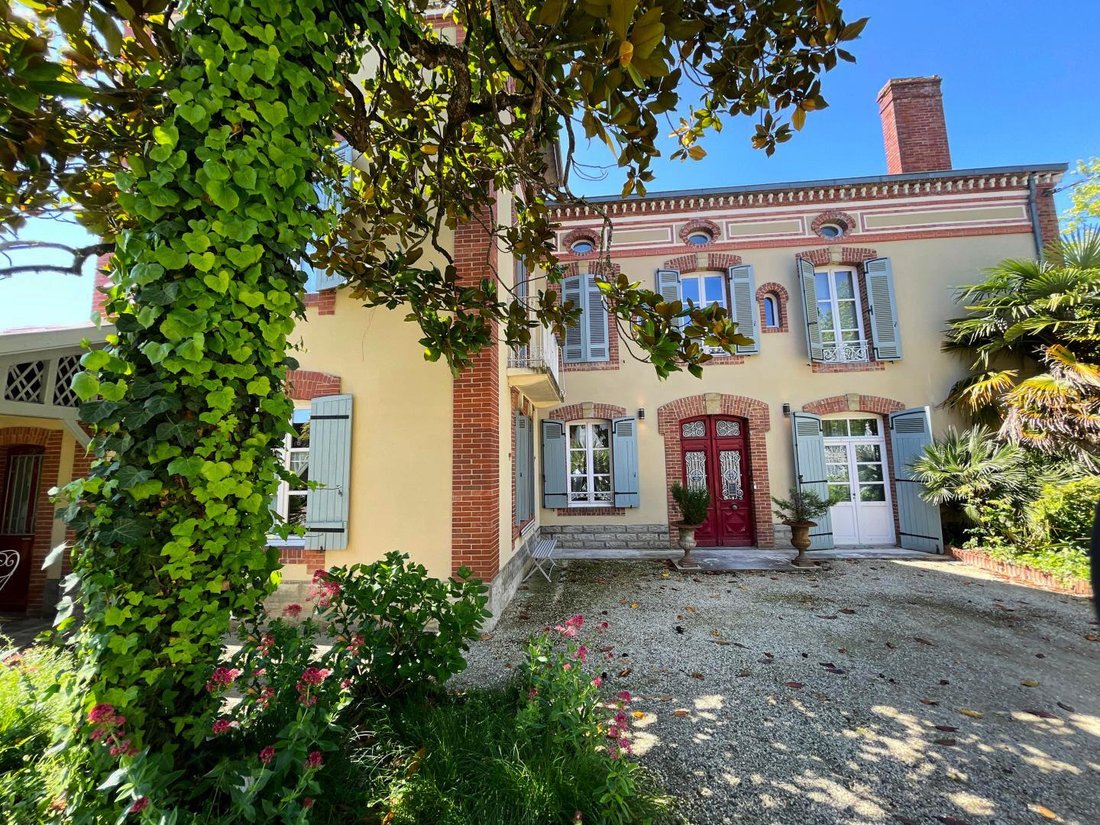 House in Barcelonne-du-Gers, Occitania, France 2 - 16461375