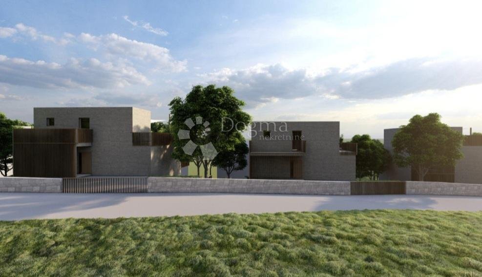 Land in Kastel Kambelovac, Split-Dalmatia County, Croatia 1 - 16463433