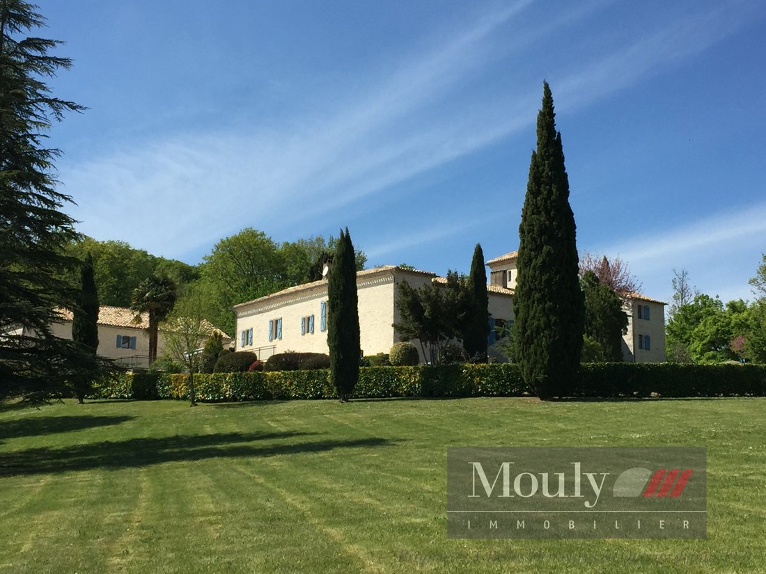 Estate in Montcuq-en-Quercy-Blanc, Occitania, France 5 - 16462101