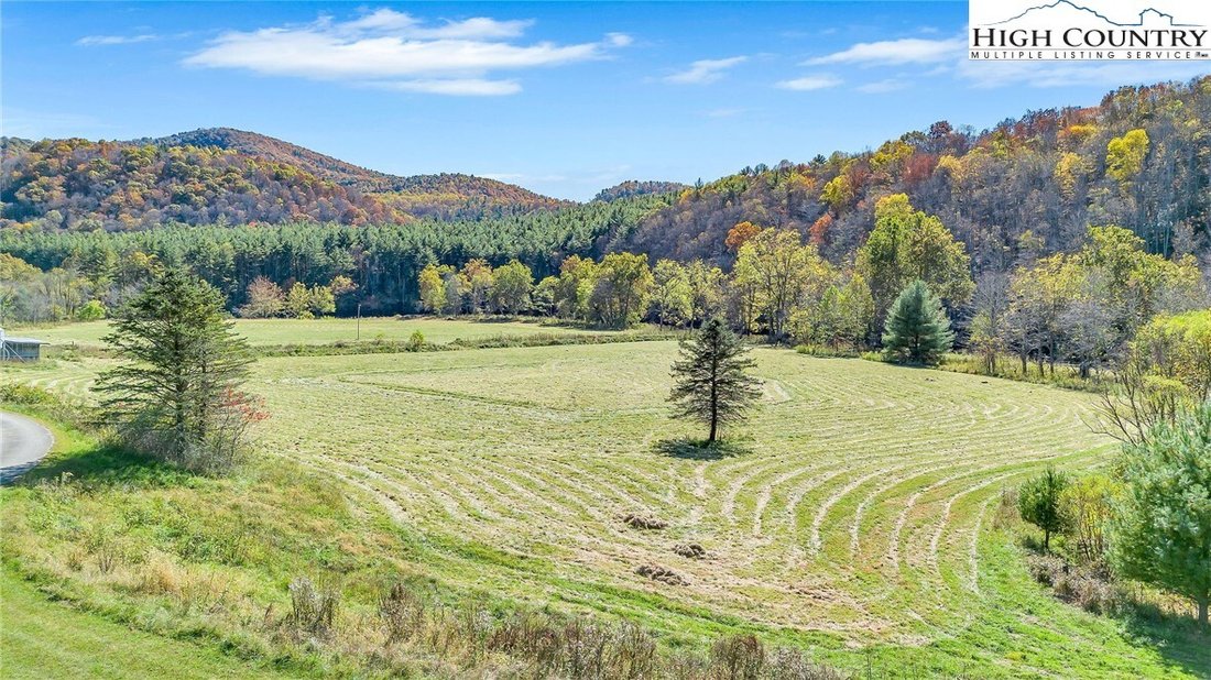 House in Crumpler, North Carolina, United States 3 - 16462864