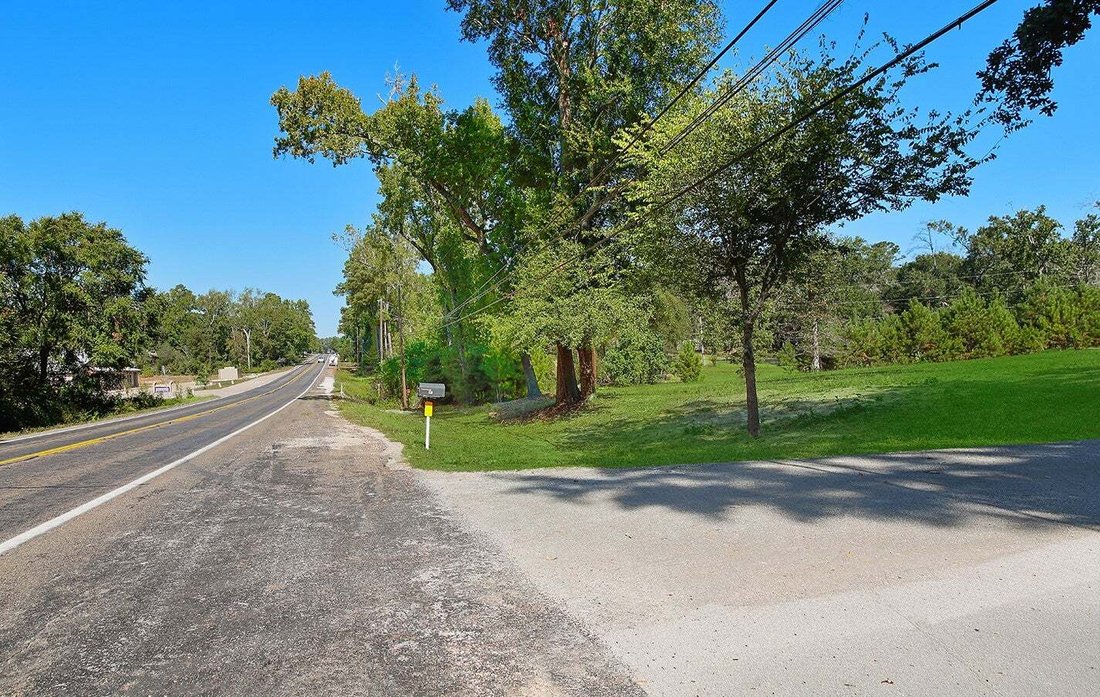 House in Huntsville, Texas, United States 3 - 16462927