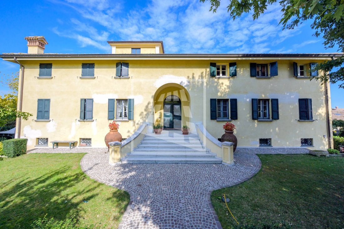 House in Quattro Castella, Emilia-Romagna, Italy 1 - 16463706
