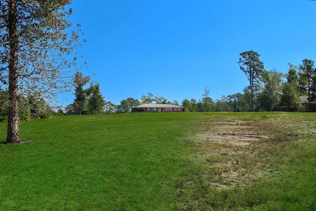 House in Huntsville, Texas, United States 5 - 16462927