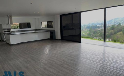 House in Vereda El Penasco, Antioquia, Colombia 1