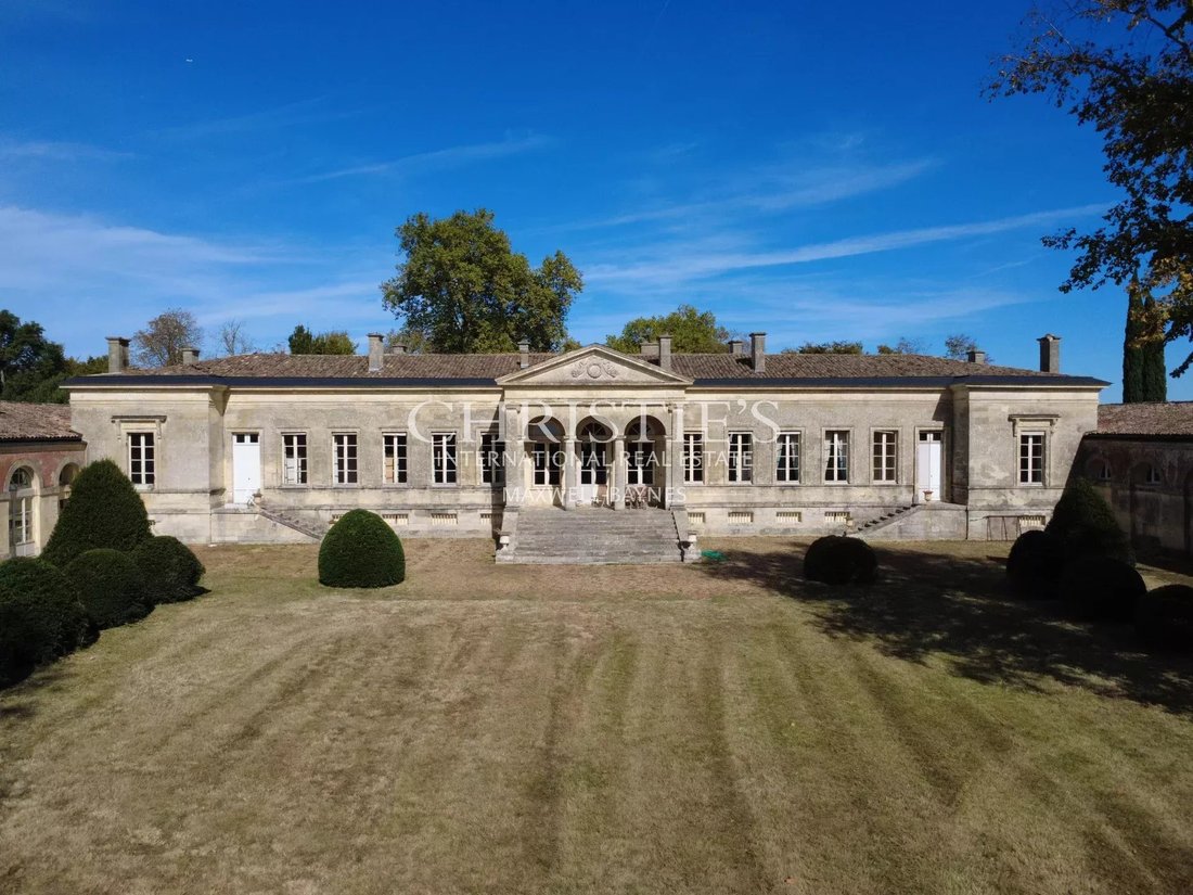 Farm Ranch in Hôtel de Ville-Quinconce-Saint Seurin-Fondaudège, Bordeaux, France 1 - 16464592