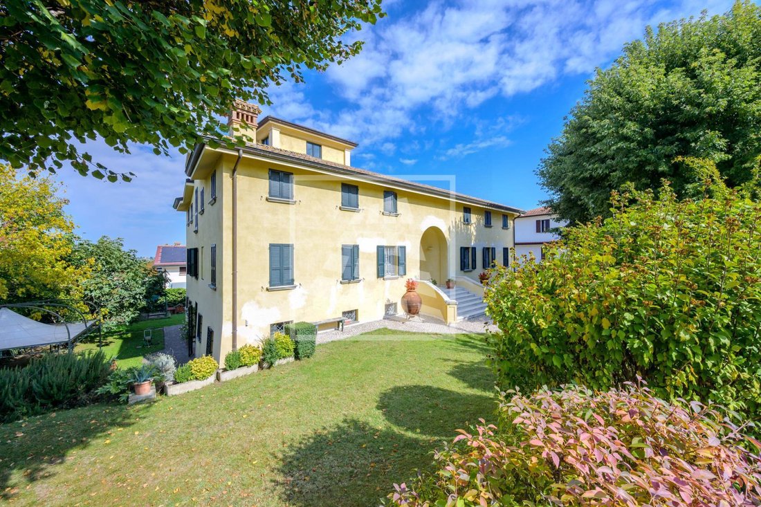 House in Quattro Castella, Emilia-Romagna, Italy 2 - 16463706