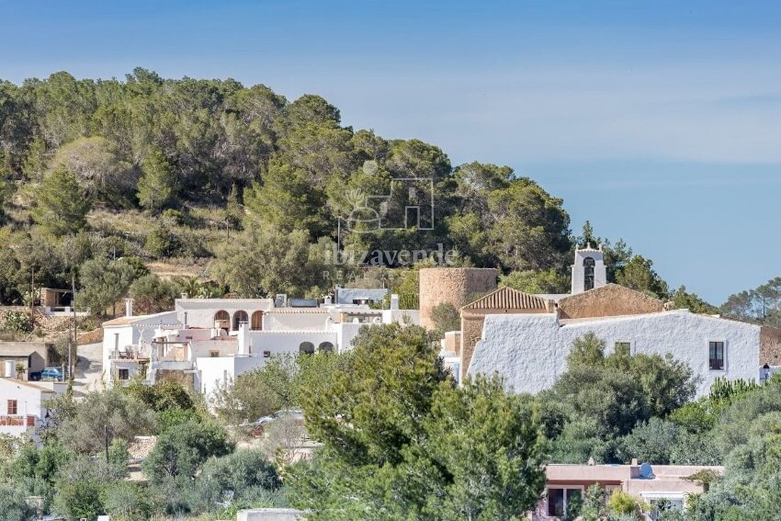 Finca in Santa Gertrudis de Fruitera, Santa Eularia des Riu, Balearic Islands 5 - 16463439