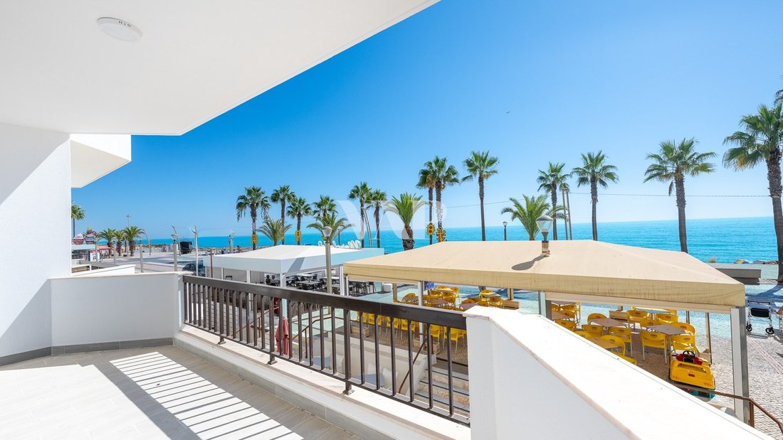 Apartment in Quarteira, Algarve, Portugal 1 - 16398073