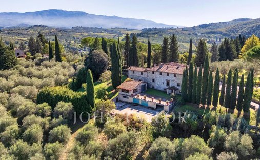 Villa in Rignano sull'Arno, Tuscany, Italy 1