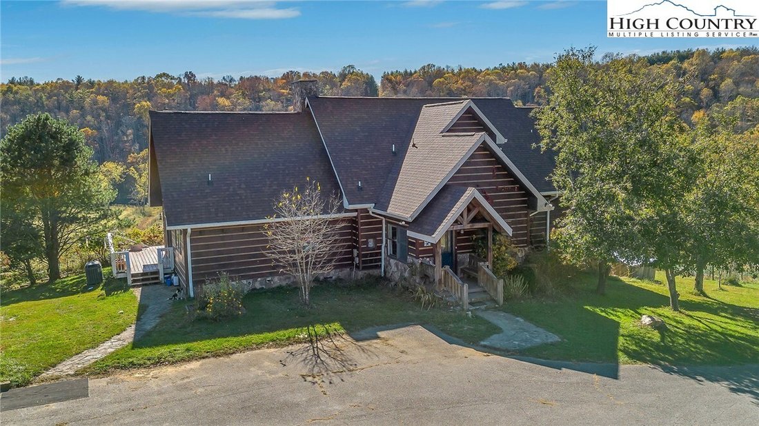 House in Crumpler, North Carolina, United States 2 - 16462864