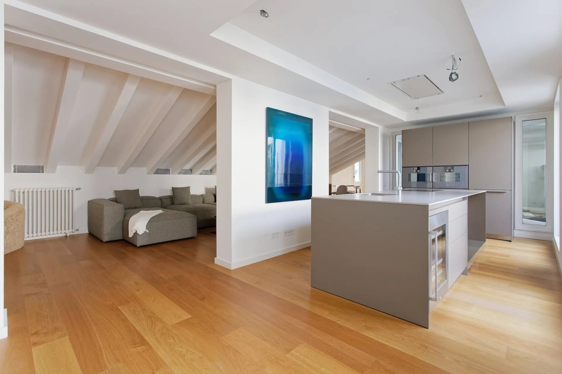 Apartment in Eixample, Barcelona, Spain 2 - 15329083