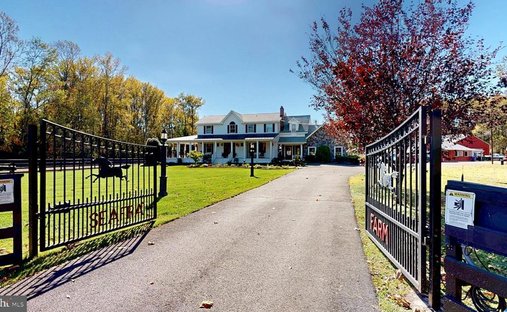Farm Ranch in Medford Lakes, New Jersey, United States 1